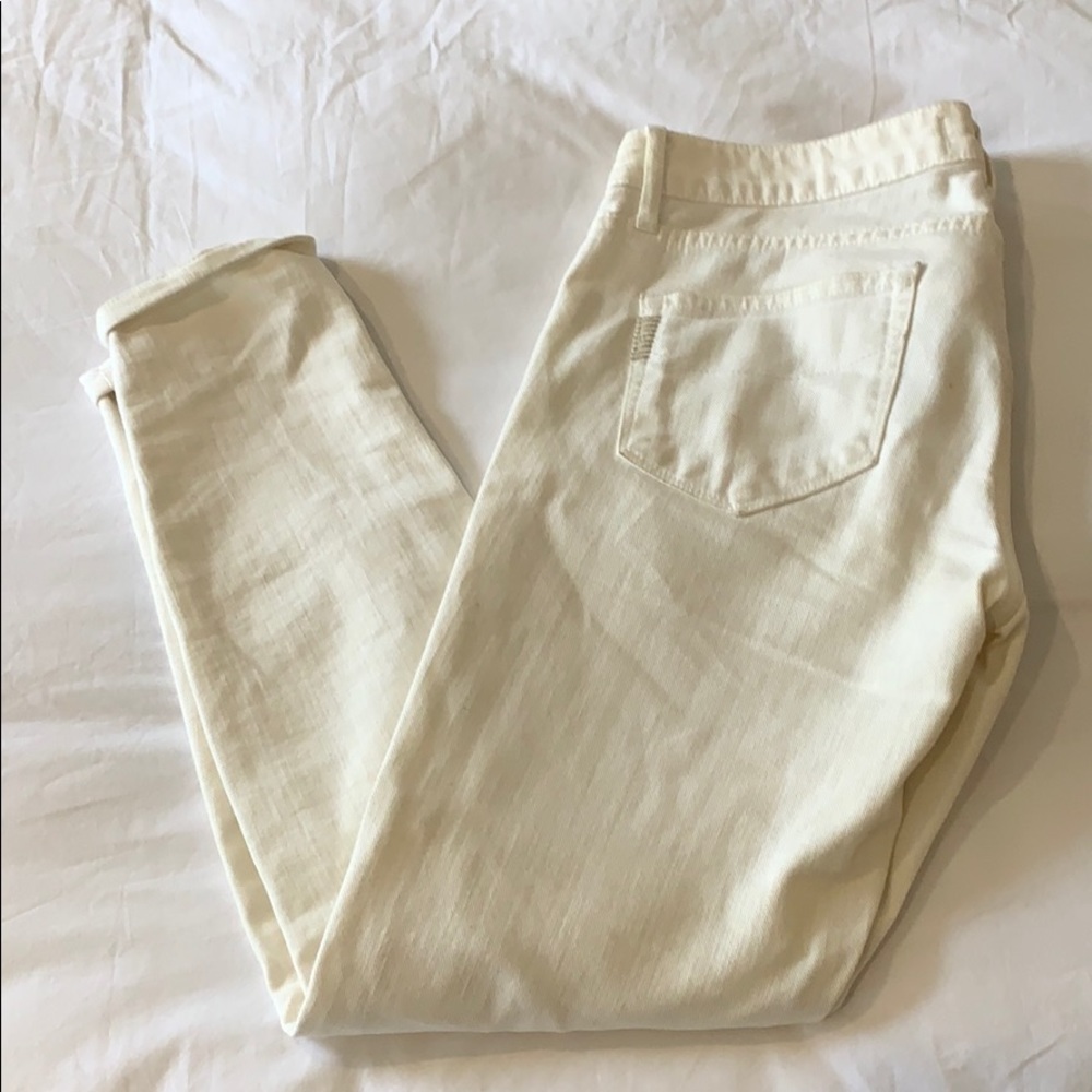 Paige white denim jeans skyline ankle peg